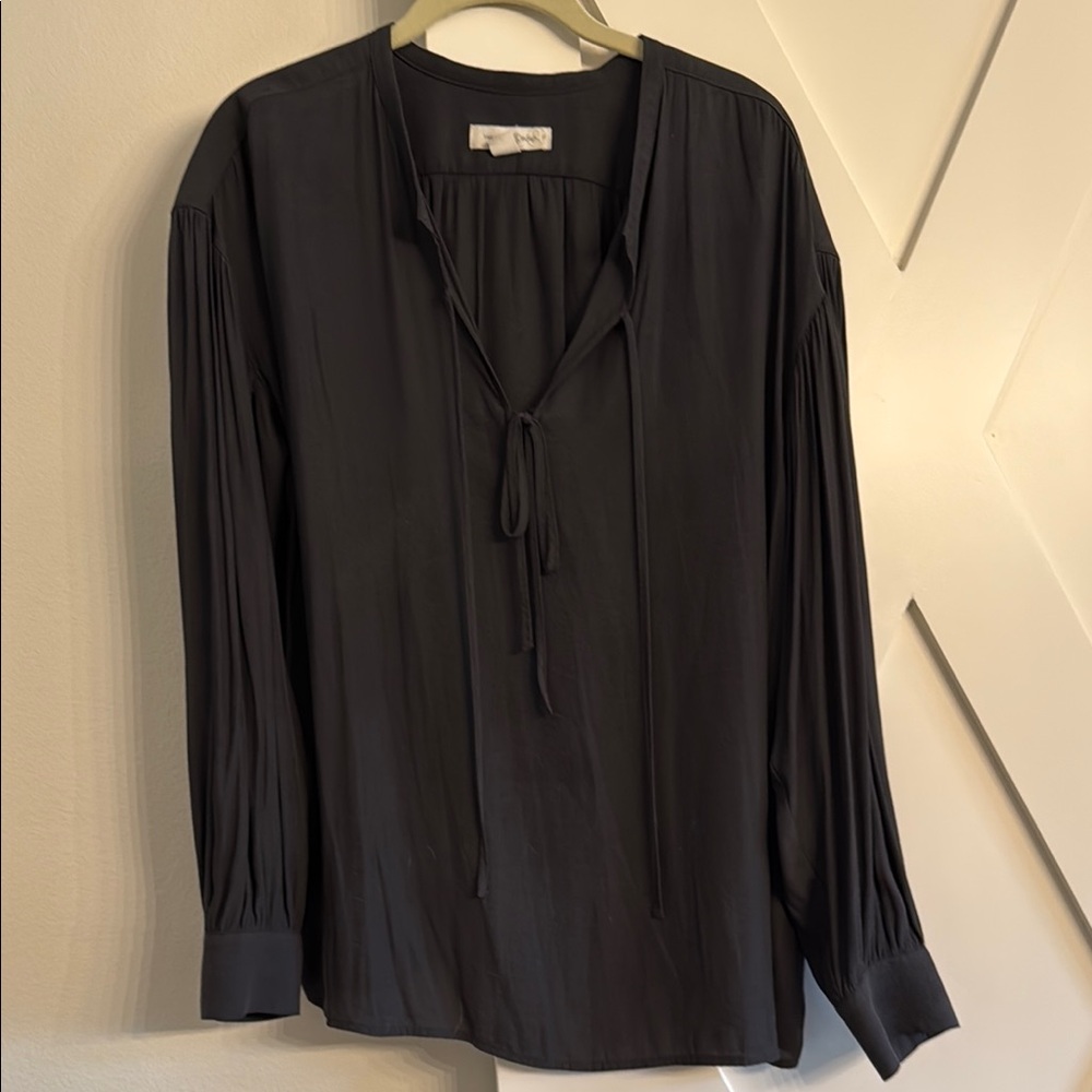 Treasure and Bond long sleeve charcoal boho blouse
